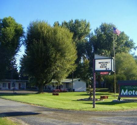 The Willows Motel Wilbur Luaran gambar