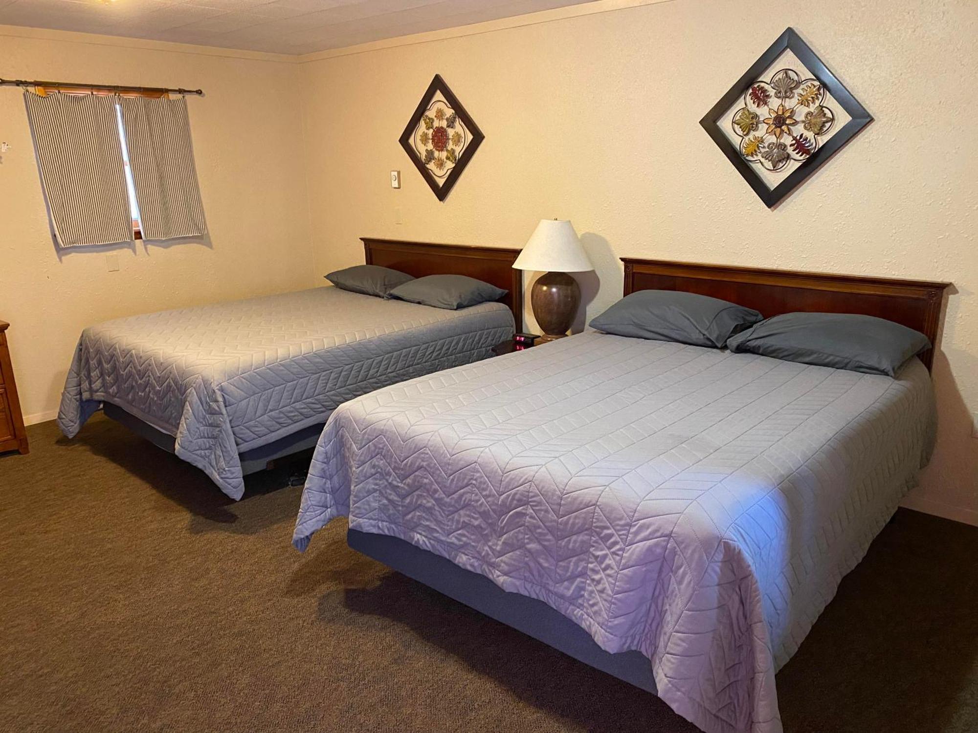 The Willows Motel Wilbur Luaran gambar