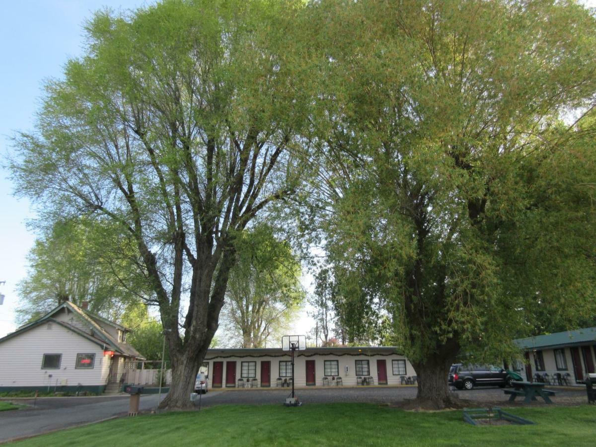 The Willows Motel Wilbur Luaran gambar